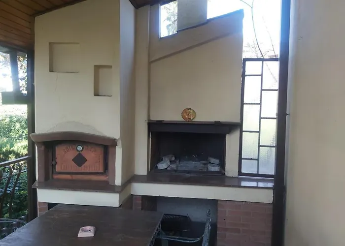 Nocleg ze śniadaniem Villa De' Pini *